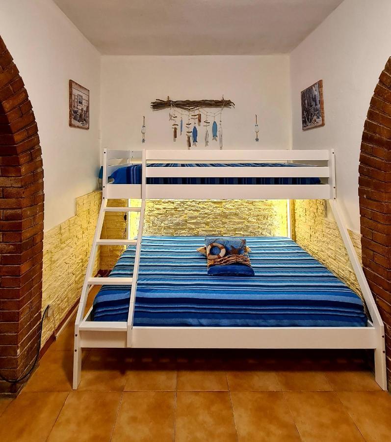 Monolocale Castelluccio Apartment San Vincenzo Bagian luar foto