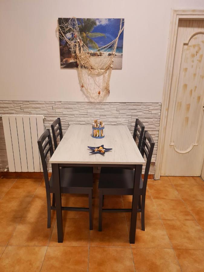 Monolocale Castelluccio Apartment San Vincenzo Bagian luar foto